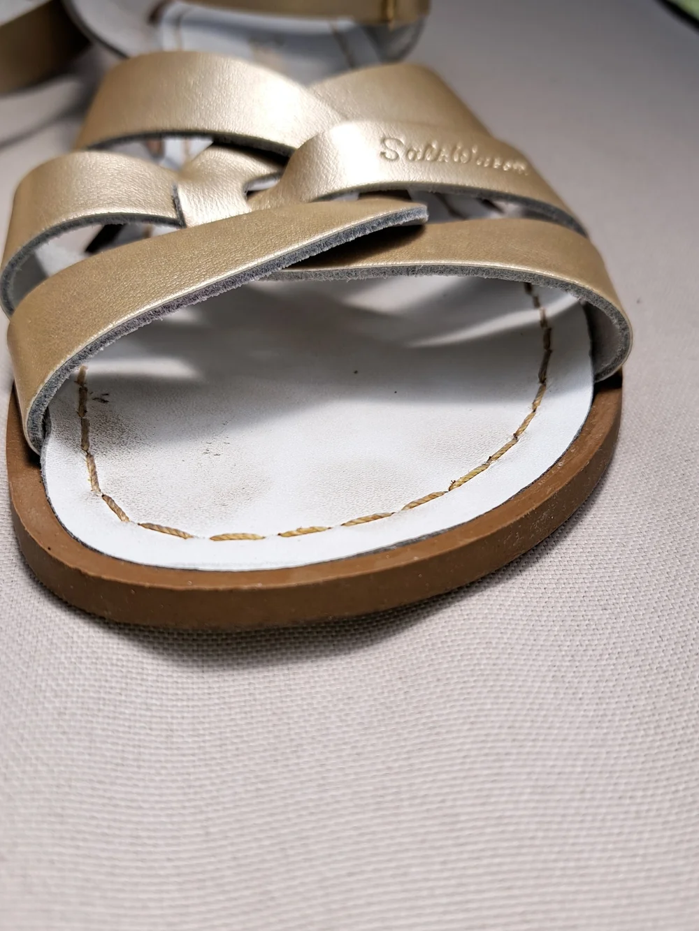 Salt Water Sandals Gold US Womens8-9 - Picture 5 of 16